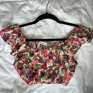 Off shoulder floral crop top